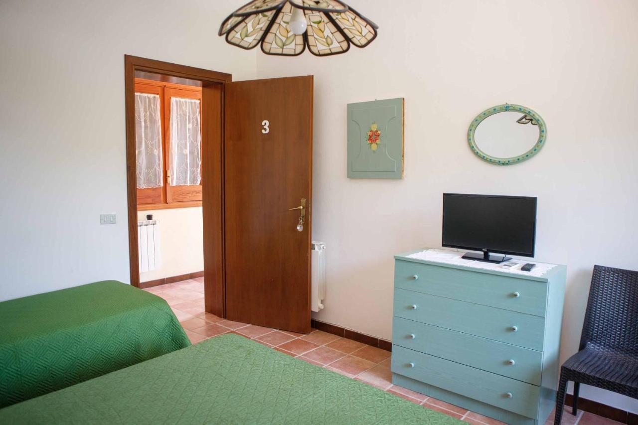 Il Baglio Di Donna Rosa Hotel Custonaci Bagian luar foto