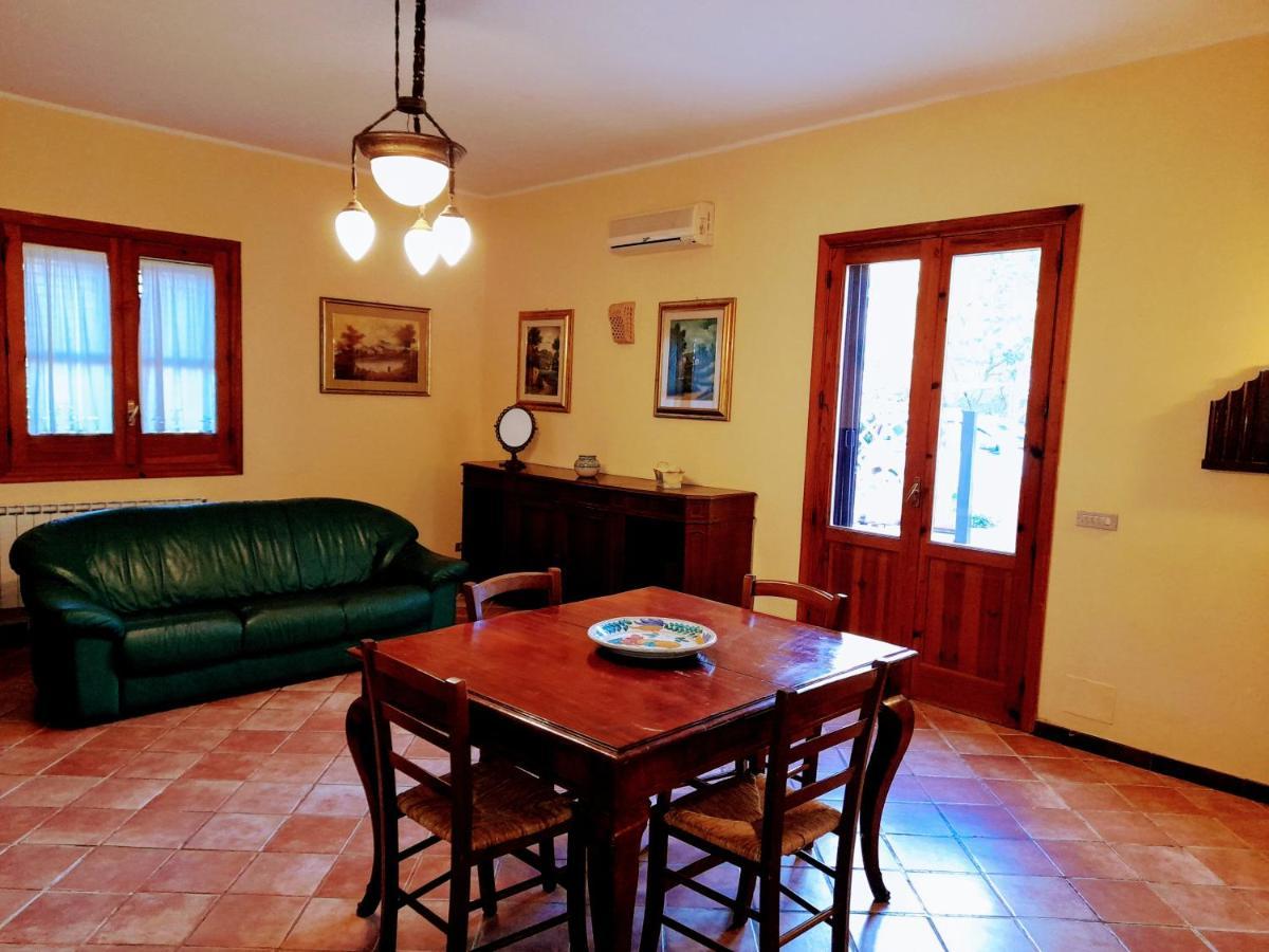 Il Baglio Di Donna Rosa Hotel Custonaci Bagian luar foto